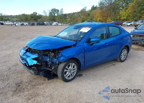 2017 Toyota Yaris Ia z USA, uszkodzony, nr VIN 3MYDLBYV7HY195246